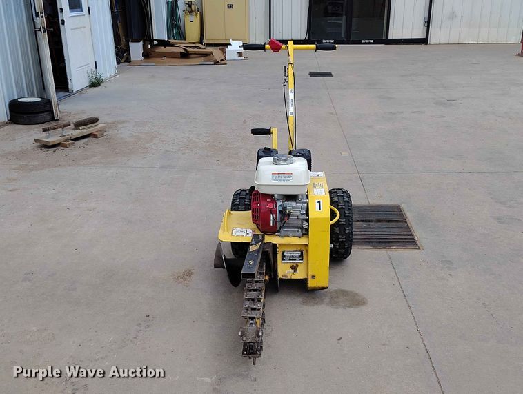 image for item EW1026 Ground Hog T-4 HS18 trencher