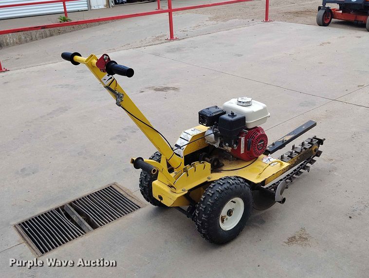 image for item EW1026 Ground Hog T-4 HS18 trencher