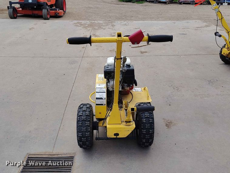 image for item EW1026 Ground Hog T-4 HS18 trencher