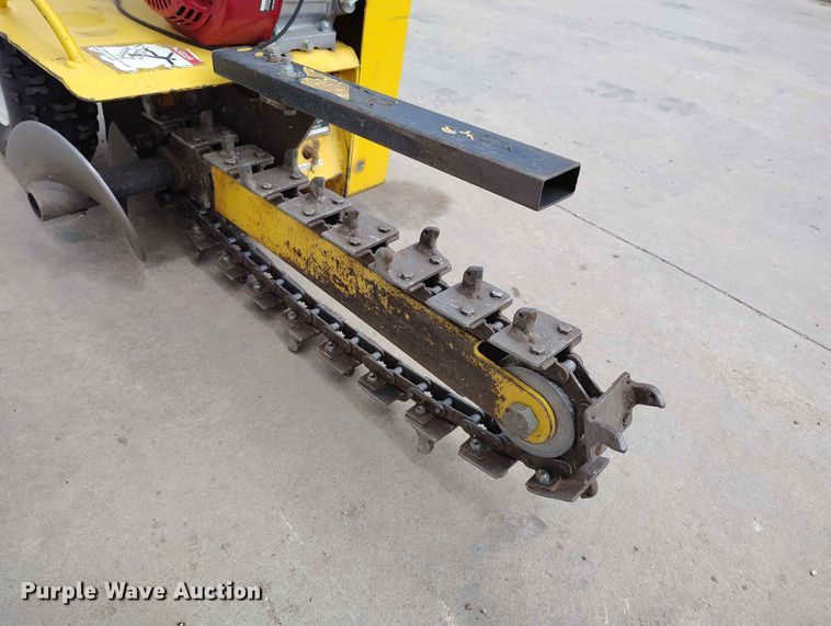 image for item EW1026 Ground Hog T-4 HS18 trencher