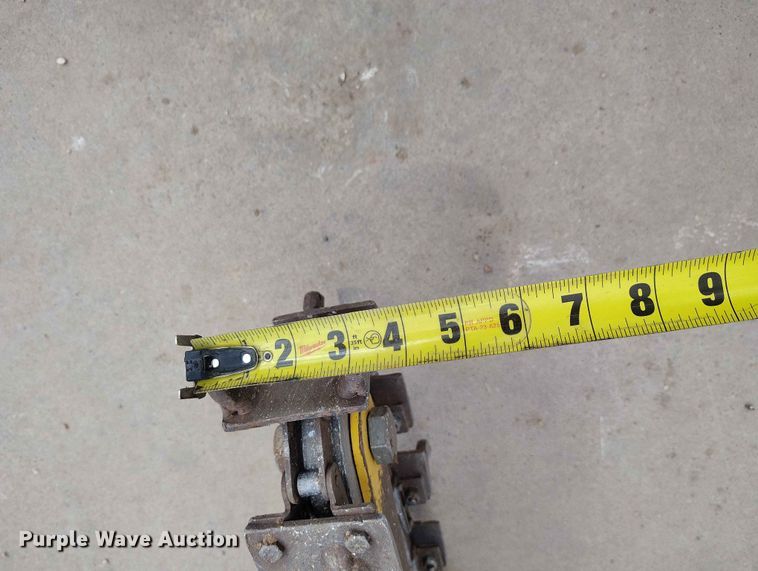 image for item EW1026 Ground Hog T-4 HS18 trencher