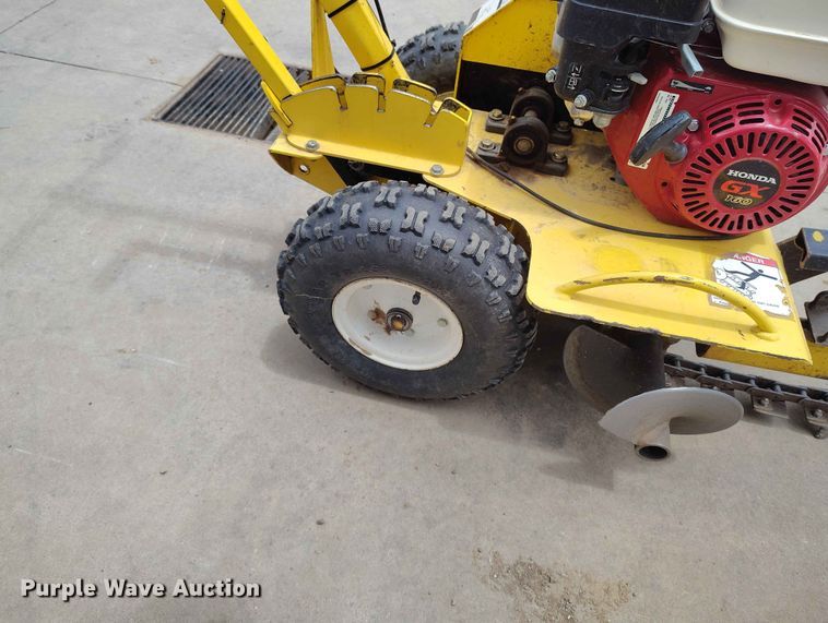 image for item EW1026 Ground Hog T-4 HS18 trencher