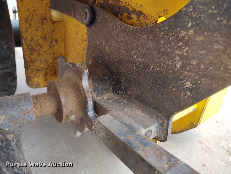image for item EW1027 Ground Hog T-4 HS18 trencher
