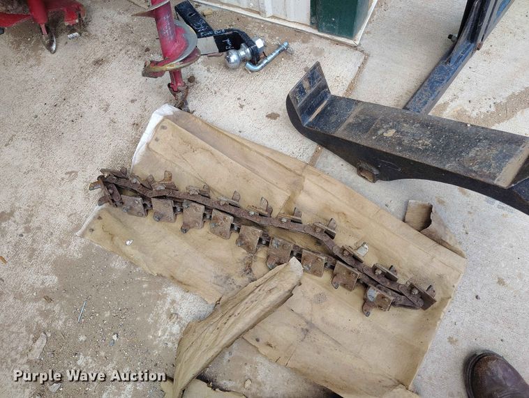 image for item EW1027 Ground Hog T-4 HS18 trencher