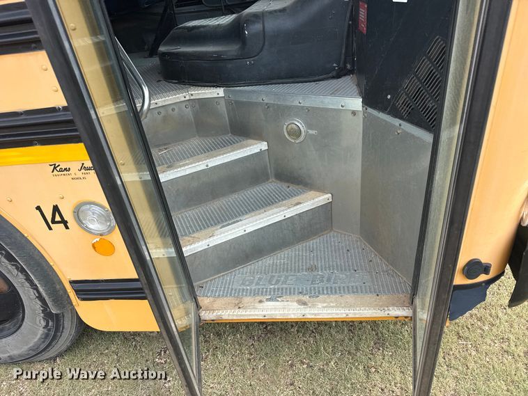 image for item EW4016 2010 Blue Bird All American school bus