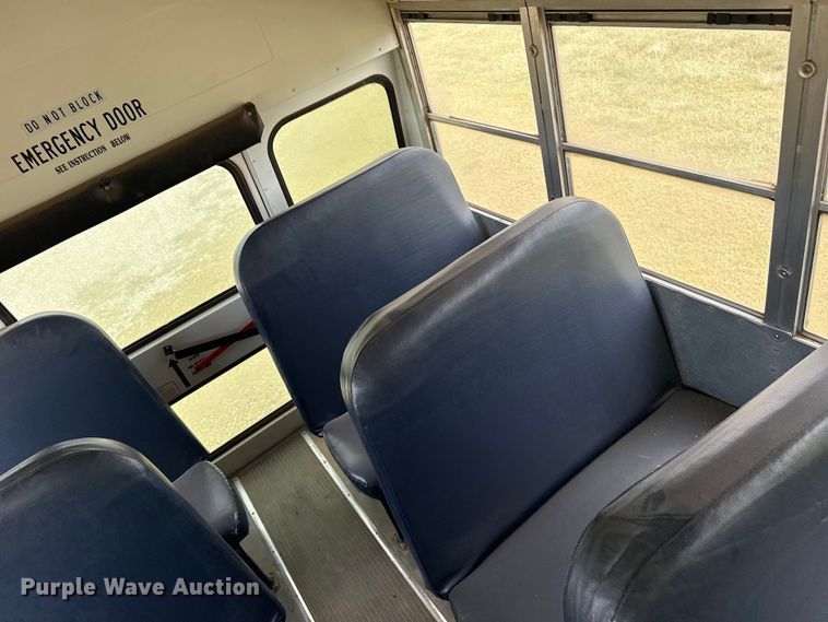 image for item EW4016 2010 Blue Bird All American school bus