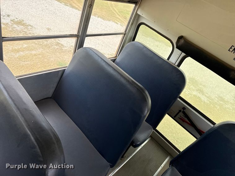 image for item EW4016 2010 Blue Bird All American school bus