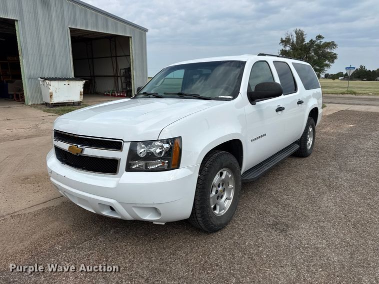 image for item EW4018 2013 Chevrolet Suburban SUV