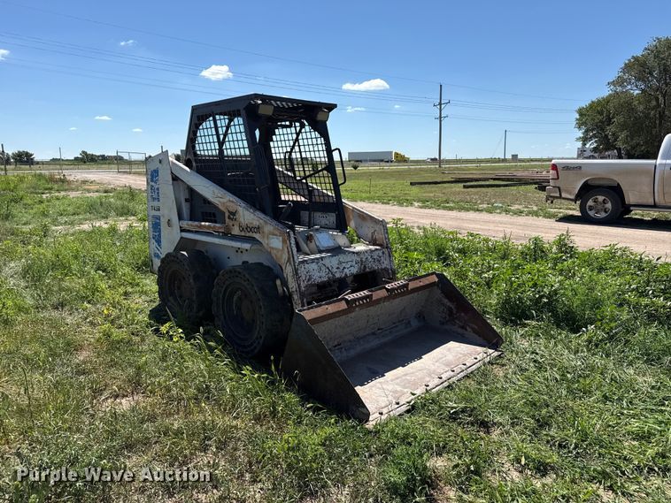 image for item EW4046 1991 Bobcat 743B skid steer loader