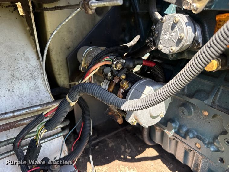image for item EW4046 1991 Bobcat 743B skid steer loader