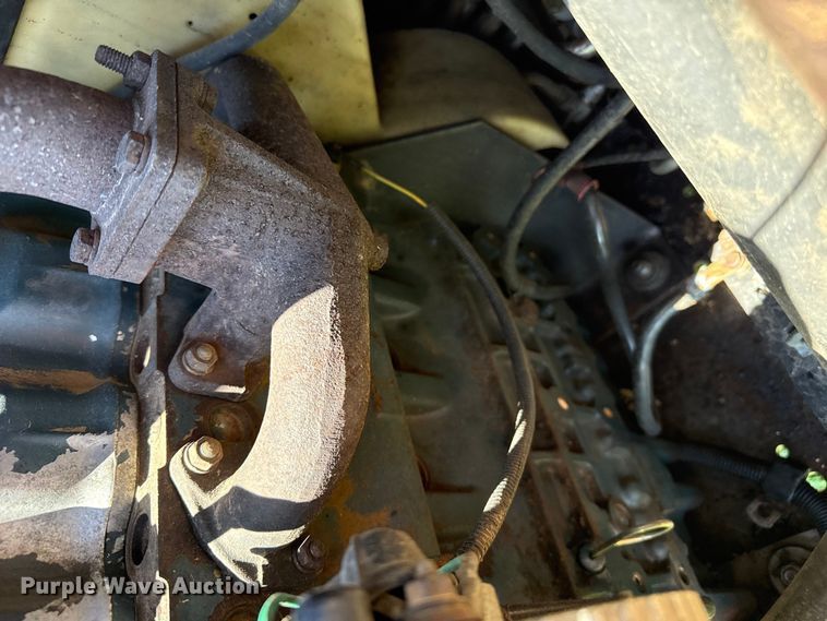 image for item EW4046 1991 Bobcat 743B skid steer loader