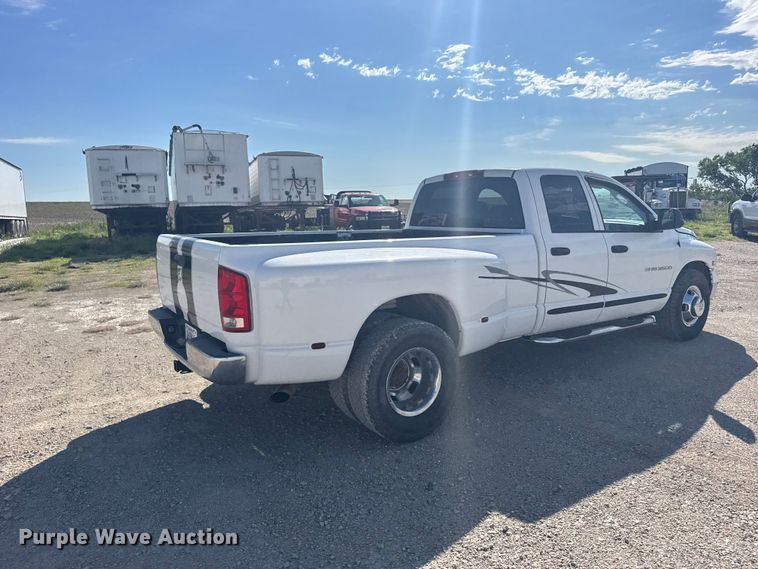 image for item EW4890 2005 Dodge Ram 3500 Ext. Cab pickup truck