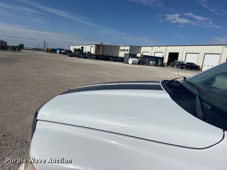 image for item EW4890 2005 Dodge Ram 3500 Ext. Cab pickup truck