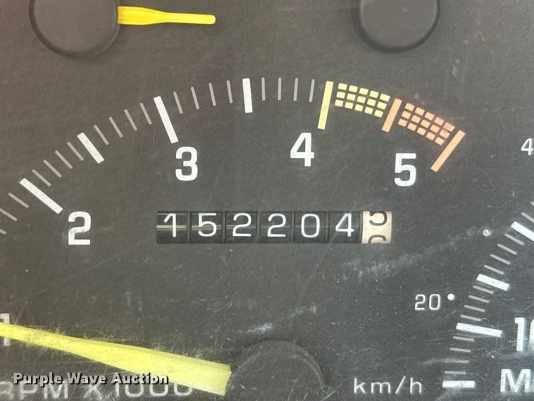 image for item EW4912 1992 Chevrolet C2500 pickup truck
