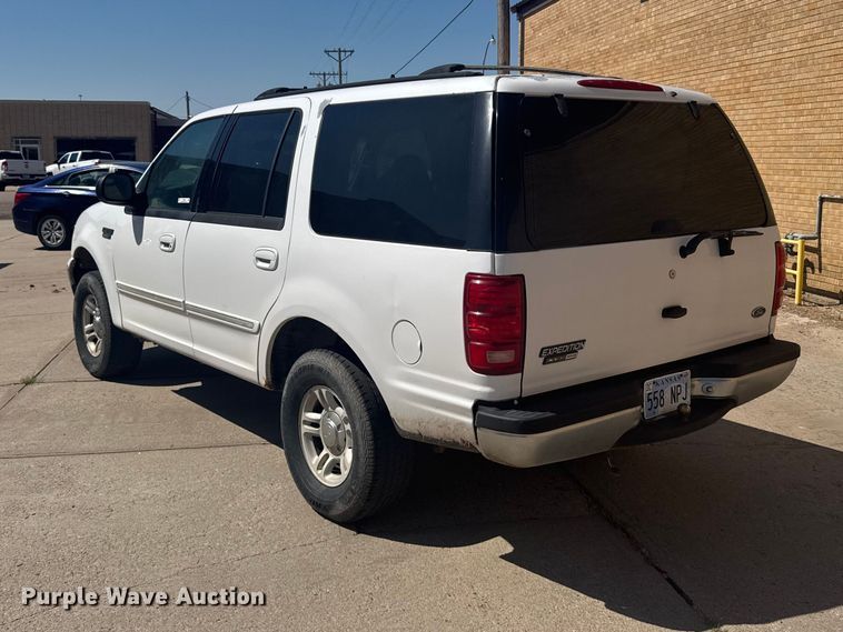 image for item EW4929 2001 Ford Expedition XLT SUV