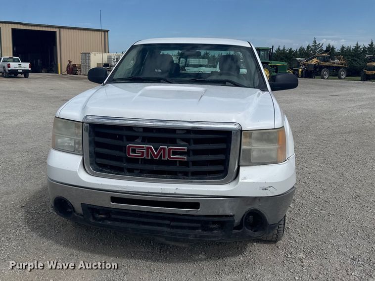 image for item EW4945 2010 GMC 2500 Ext. Cab pickup truck