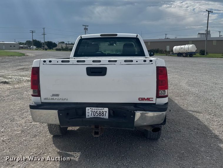 image for item EW4945 2010 GMC 2500 Ext. Cab pickup truck