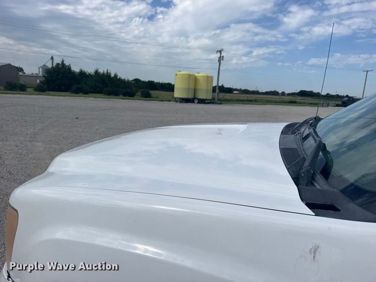 image for item EW4945 2010 GMC 2500 Ext. Cab pickup truck