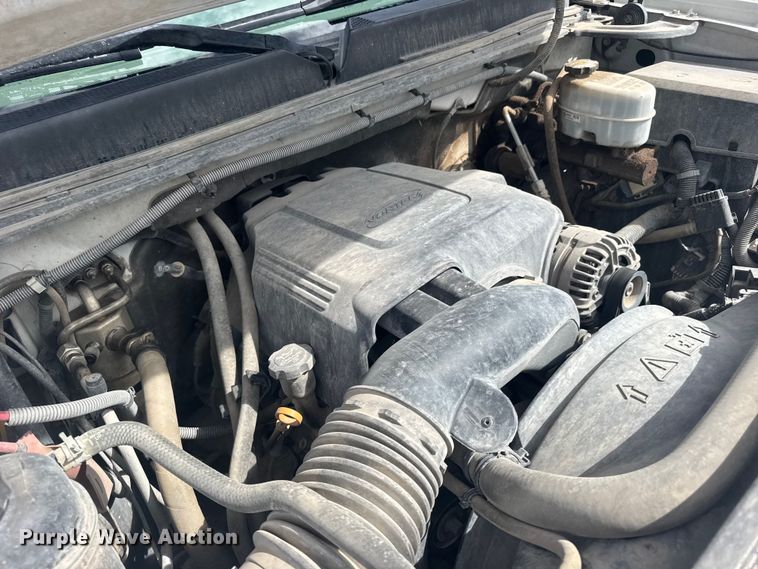image for item EW4945 2010 GMC 2500 Ext. Cab pickup truck