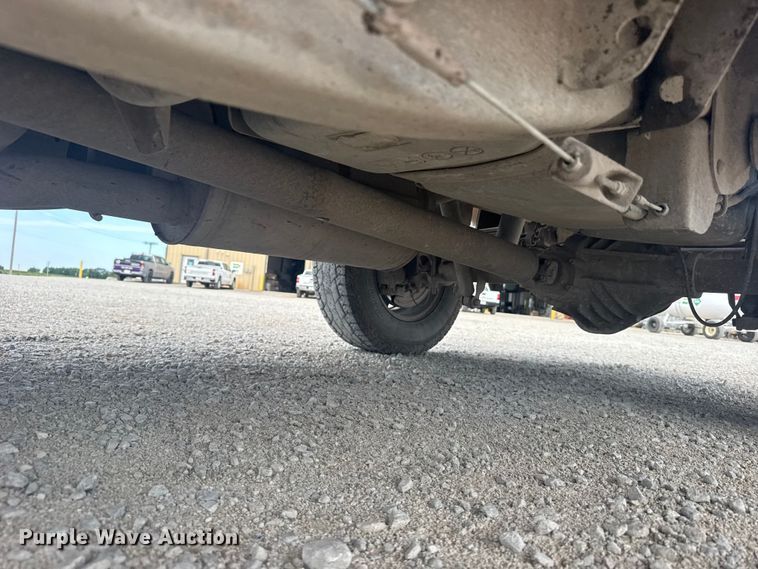 image for item EW4945 2010 GMC 2500 Ext. Cab pickup truck