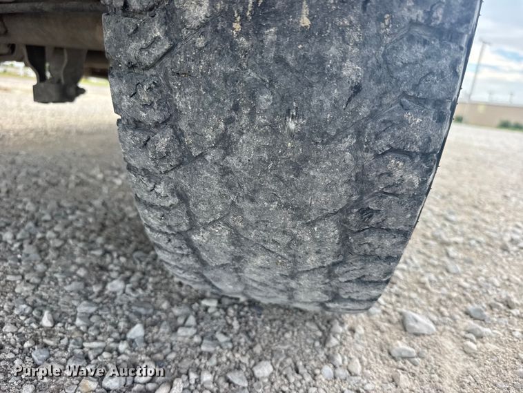 image for item EW4945 2010 GMC 2500 Ext. Cab pickup truck