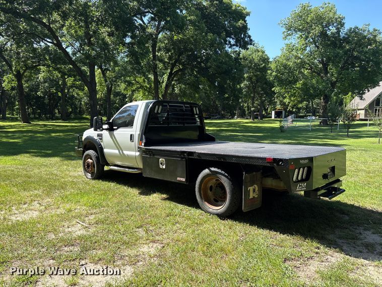 image for item EW8997 2008 Ford F550 Super Duty flatbed truck