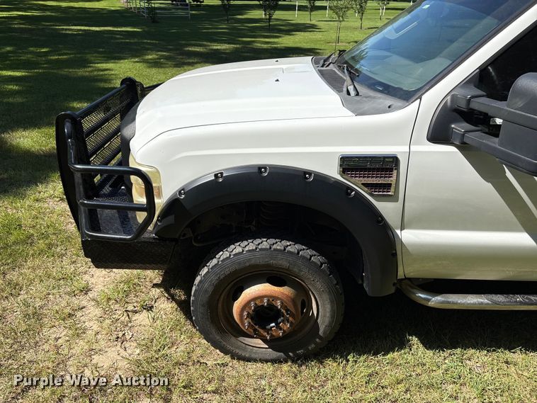 image for item EW8997 2008 Ford F550 Super Duty flatbed truck