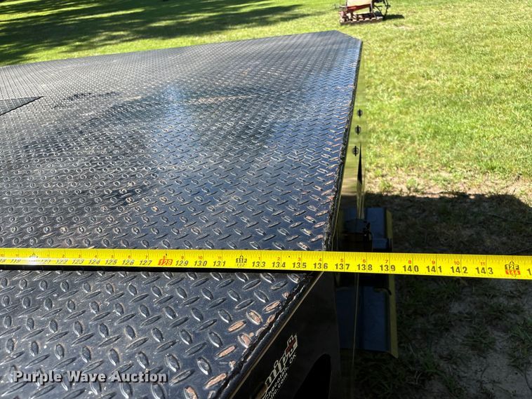 image for item EW8997 2008 Ford F550 Super Duty flatbed truck