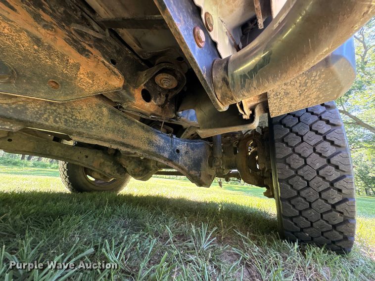 image for item EW8997 2008 Ford F550 Super Duty flatbed truck