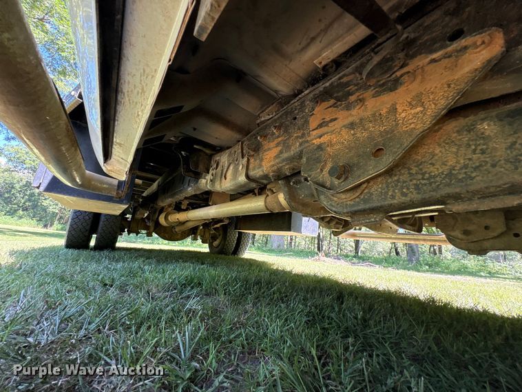 image for item EW8997 2008 Ford F550 Super Duty flatbed truck