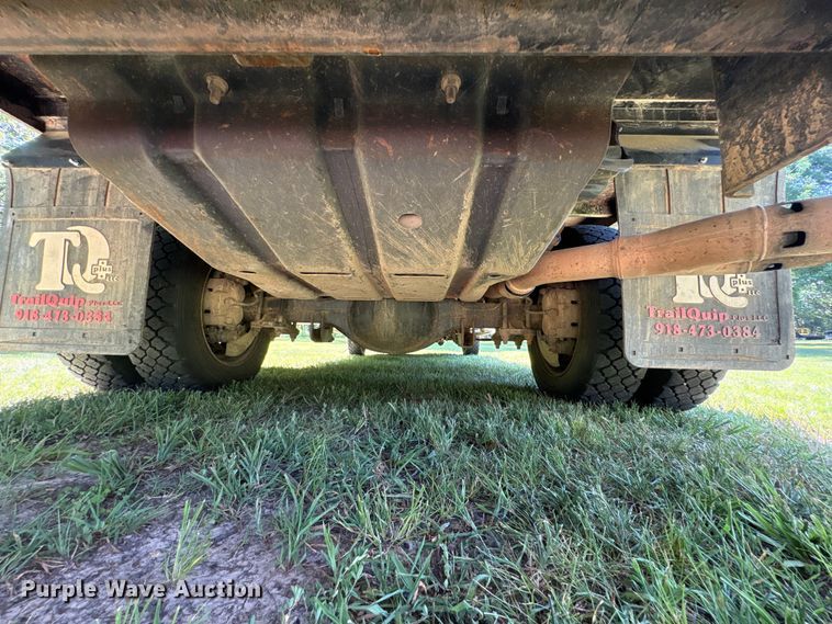 image for item EW8997 2008 Ford F550 Super Duty flatbed truck