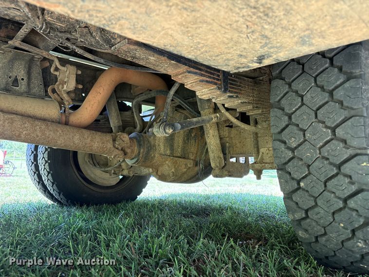image for item EW8997 2008 Ford F550 Super Duty flatbed truck