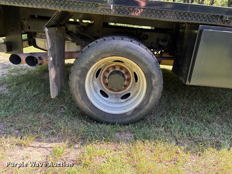 image for item EW8997 2008 Ford F550 Super Duty flatbed truck