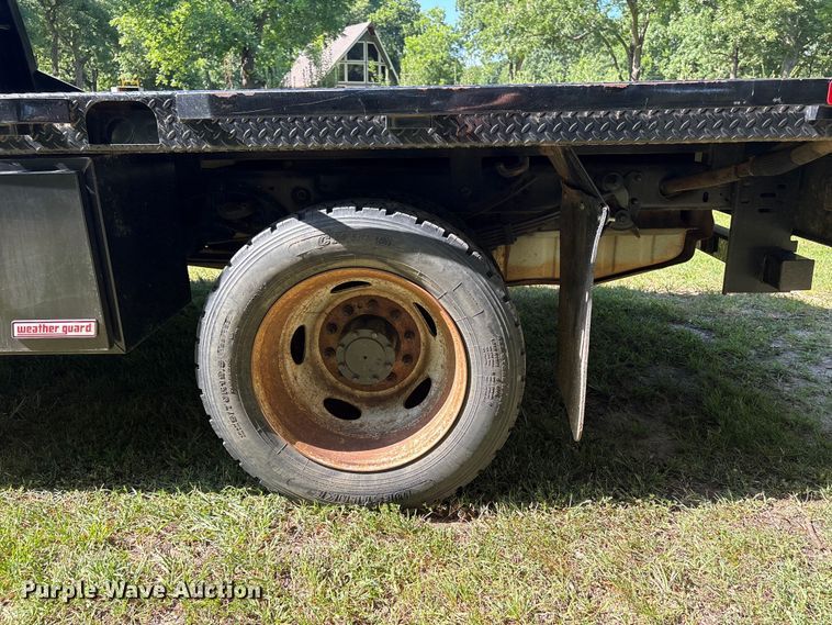 image for item EW8997 2008 Ford F550 Super Duty flatbed truck