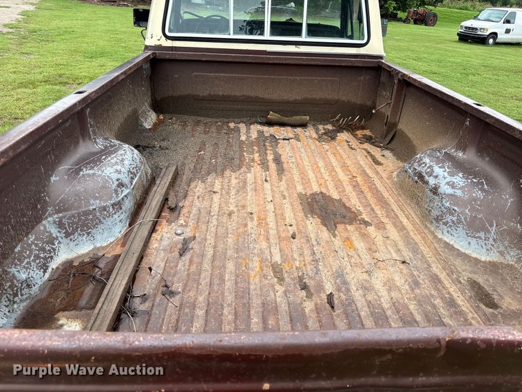image for item EX1994 1979 Ford Ranger 150 pickup truck