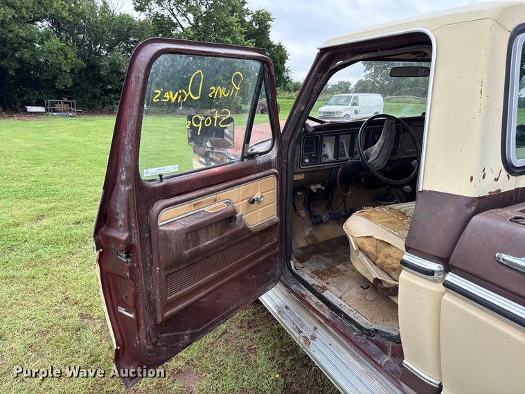 image for item EX1994 1979 Ford Ranger 150 pickup truck