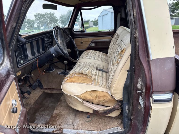 image for item EX1994 1979 Ford Ranger 150 pickup truck