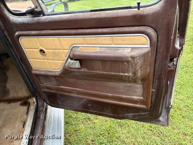 image for item EX1994 1979 Ford Ranger 150 pickup truck
