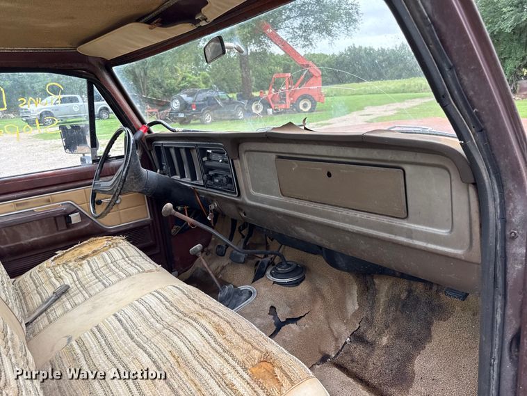 image for item EX1994 1979 Ford Ranger 150 pickup truck