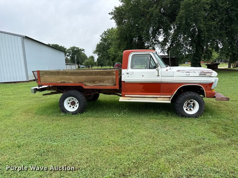 image for item EX1995 1975 Ford F250 flatbed pickup truck
