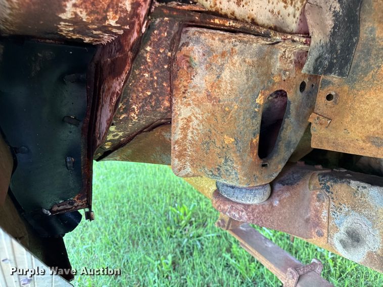 image for item EX1995 1975 Ford F250 flatbed pickup truck