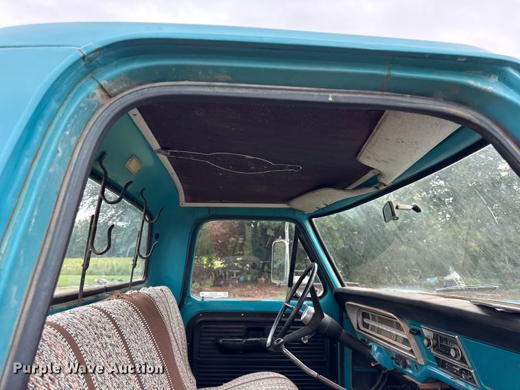 image for item EX1996 1970 Ford F250 pickup truck