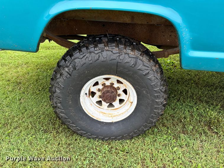 image for item EX1996 1970 Ford F250 pickup truck