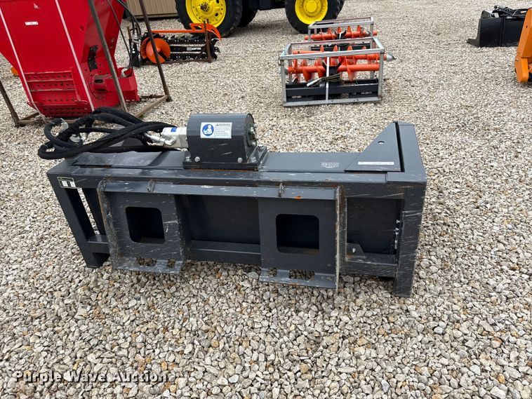 image for item EX2000 2025 LandHonor HSB-12-72W skid steer screening bucket