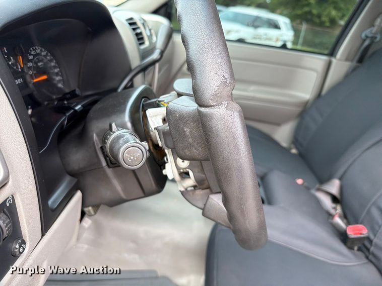 image for item EX2506 2007 Chevrolet Colorado pickup truck