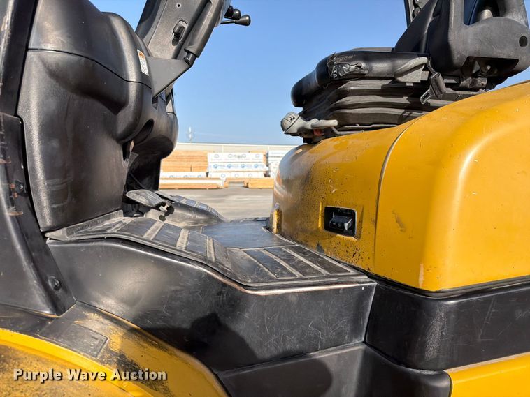 image for item EX2520 2021 Yale Veracitor 110VX forklift