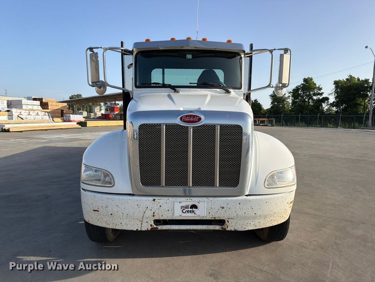 image for item EX2521 2018 Peterbilt 337 flatbed truck