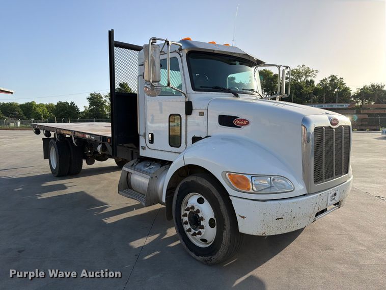 image for item EX2521 2018 Peterbilt 337 flatbed truck
