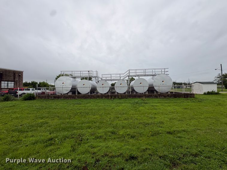 image for item EX4003 (5) tanks