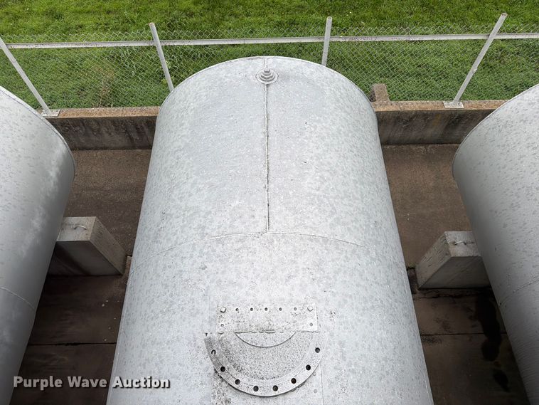 image for item EX4003 (5) tanks
